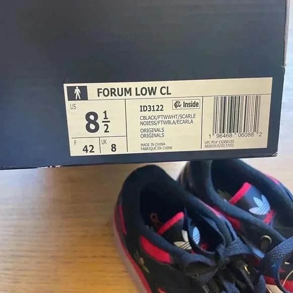 Adidas Forum - Picture 4 of 6